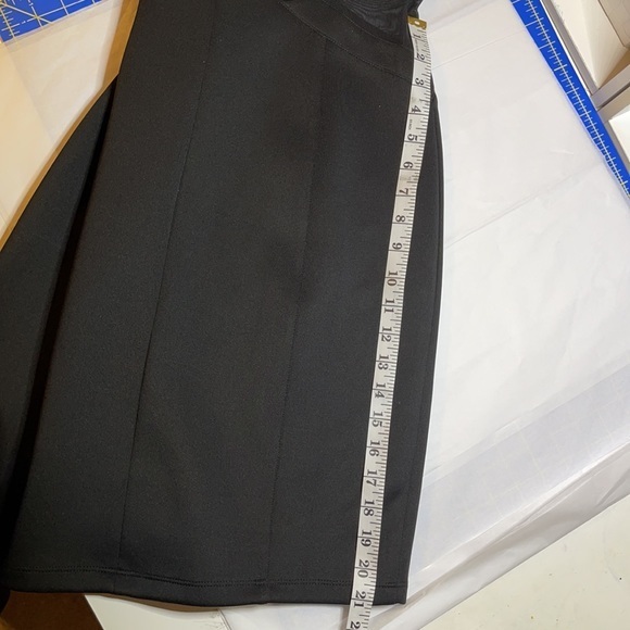 Guess dress, black with mesh cutouts size 12 - Picture 11 of 12